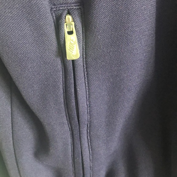 Nike Jacket - Picture 2 of 6